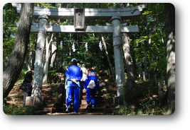 浅間神社へ